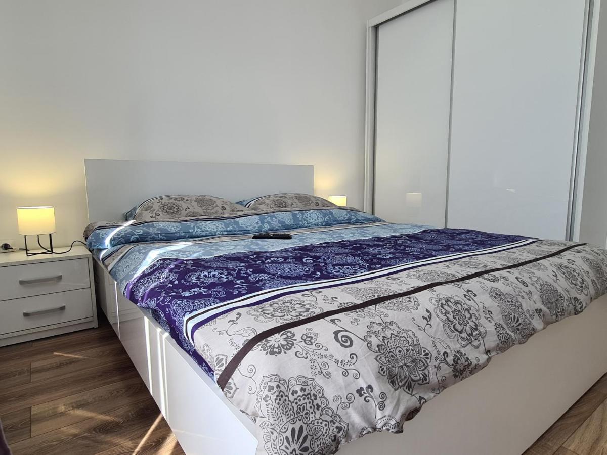 The Best Apartment Hunedoara Eksteriør billede