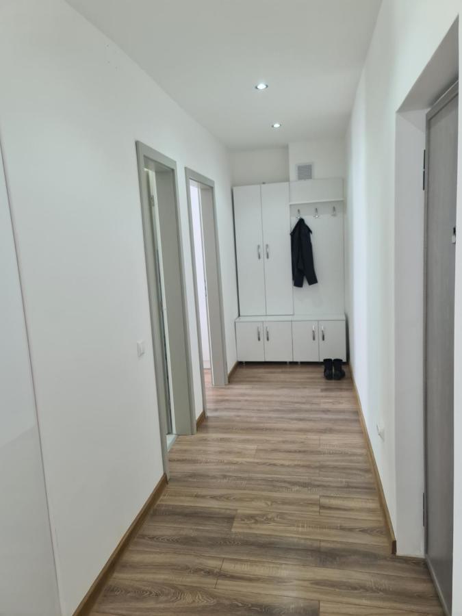 The Best Apartment Hunedoara Eksteriør billede